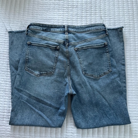 Straight Jeans - Picture 2 of 2